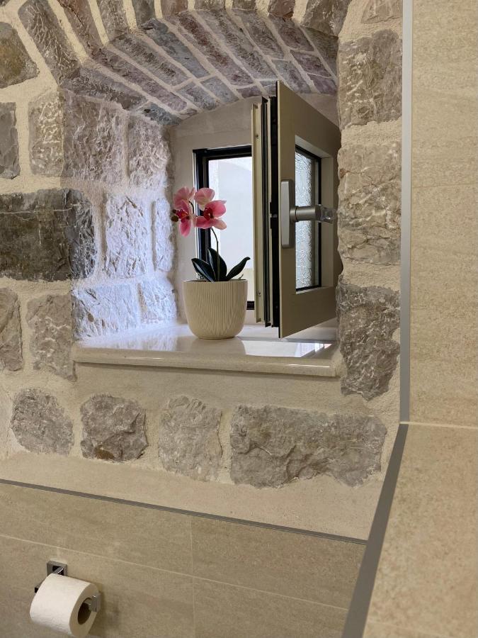 Apartments Marijaz Kotor Luaran gambar