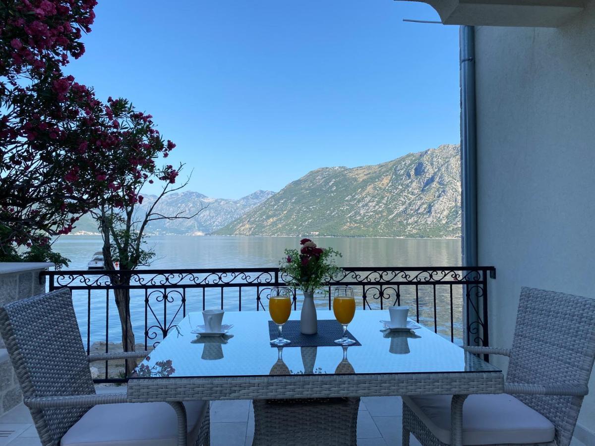 Apartments Marijaz Kotor Luaran gambar