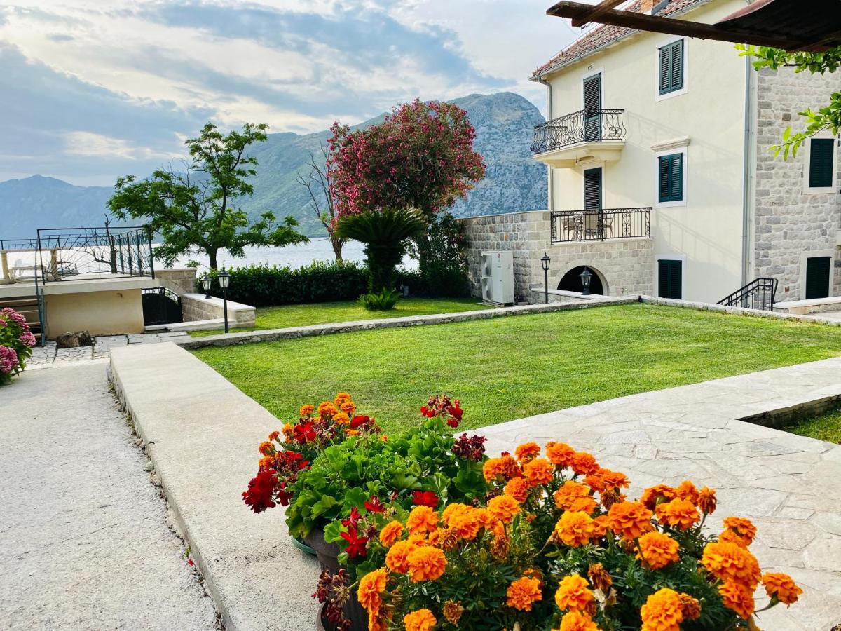 Apartments Marijaz Kotor Luaran gambar