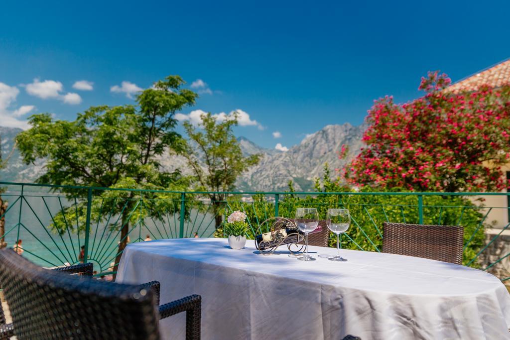 Apartments Marijaz Kotor Luaran gambar
